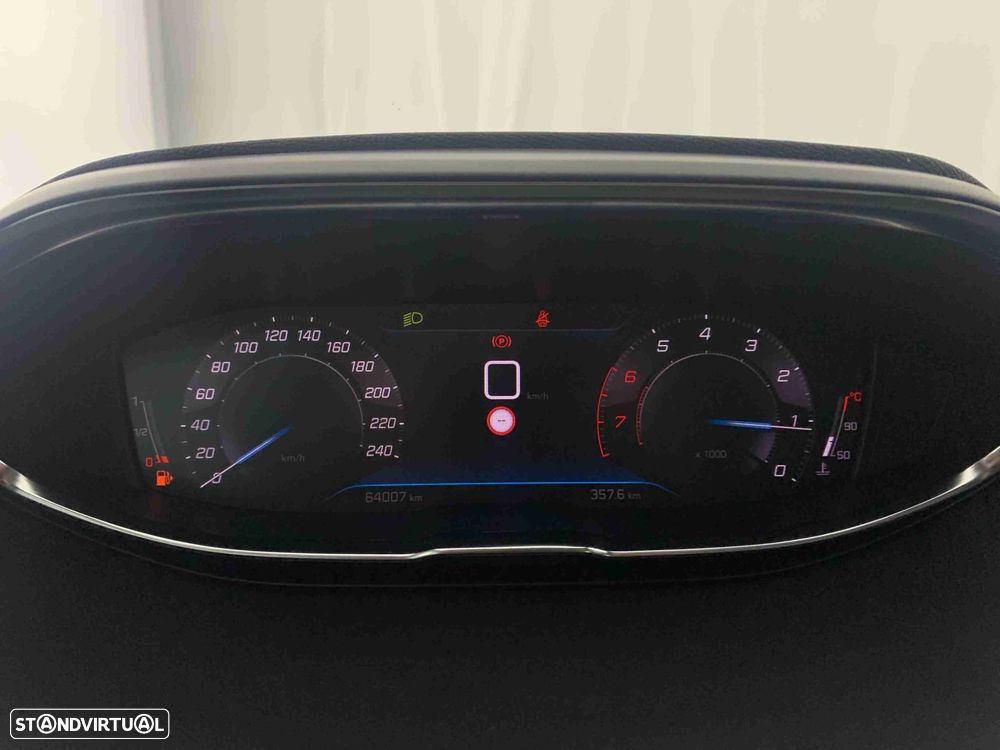 Peugeot 3008 1.2 PureTech Active Pack - 8