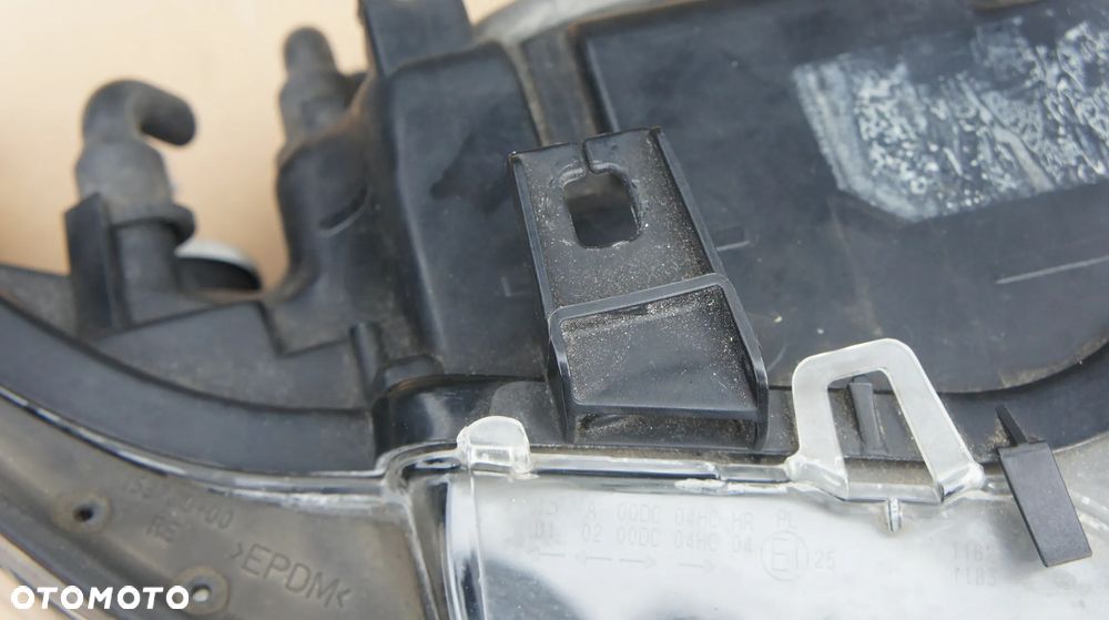 PRZEDNIA PRAWA LAMPA BMW 5 E39 LIFT SOCZEWKA LED - 3