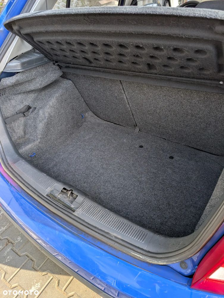 Skoda Fabia 1.2 HTP Classic - 14