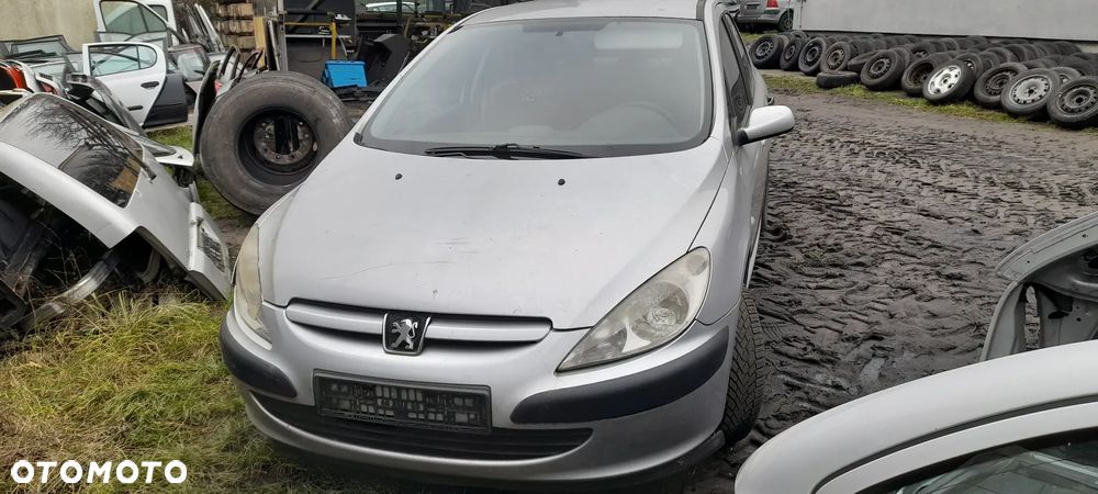 PEUGEOT 307 klapa tylna  EZR - 4