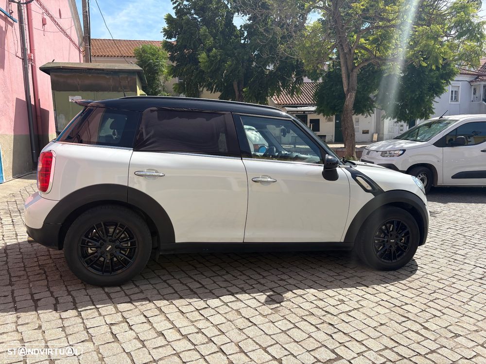 MINI Countryman One D - 13