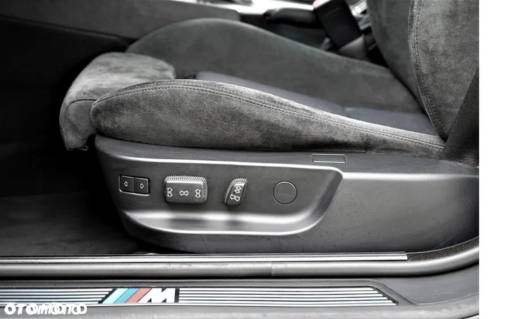 BMW Seria 5 - 25