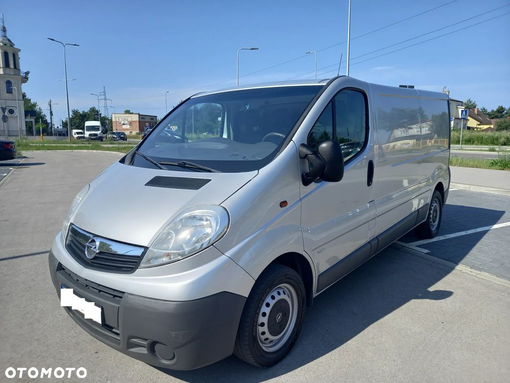 Opel VIVARO - 1
