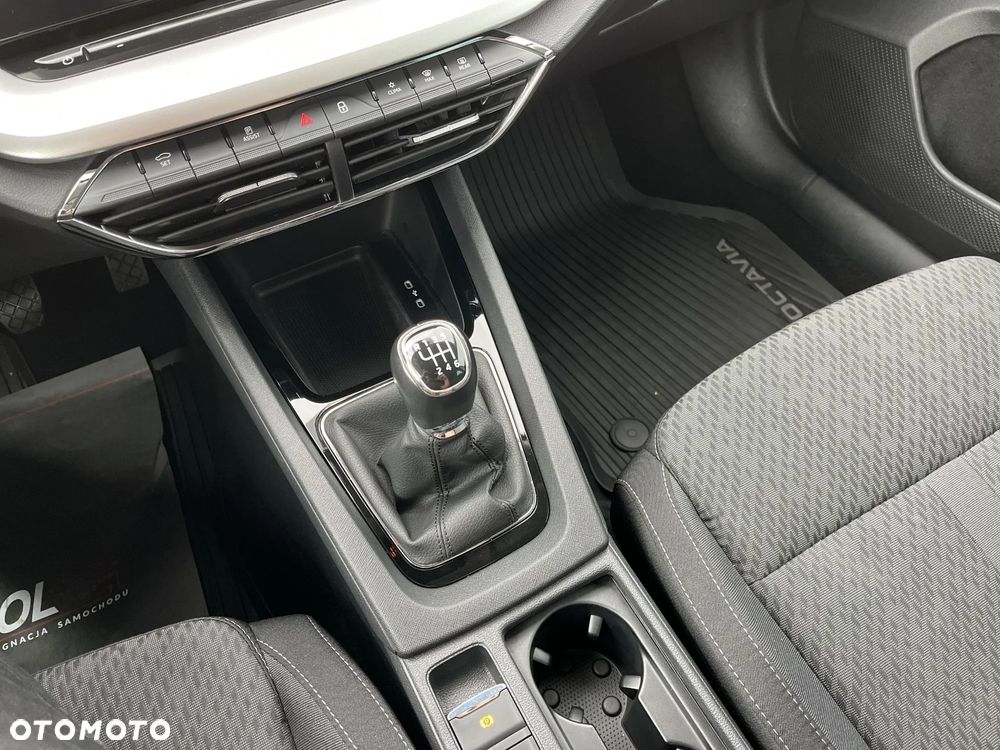 Skoda Octavia 2.0 TDI Style - 16