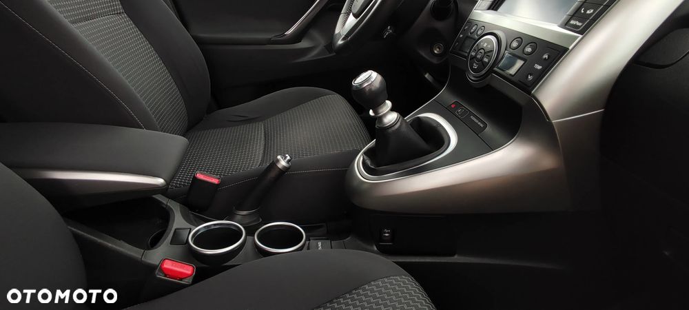 Toyota Verso 1.6 D-4D 7-Sitzer Start/Stop Skyview Edition - 28