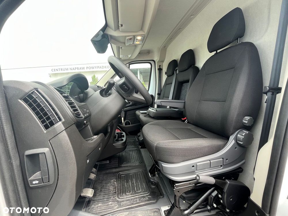 Toyota PROACE MAX - 28