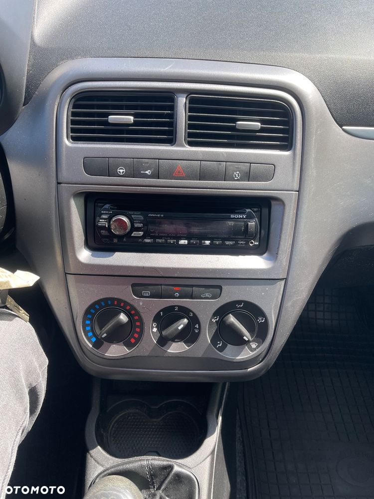 Fiat Punto Evo 1.2 8V Active - 20