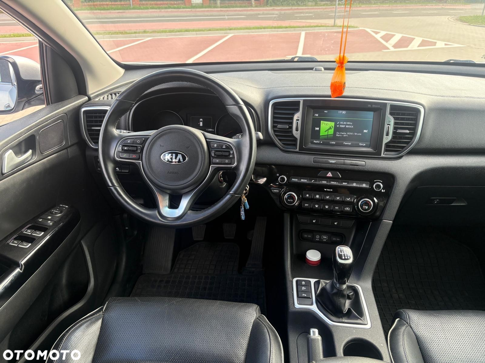 Kia Sportage 1.6 GDI 2WD Black Edition - 14