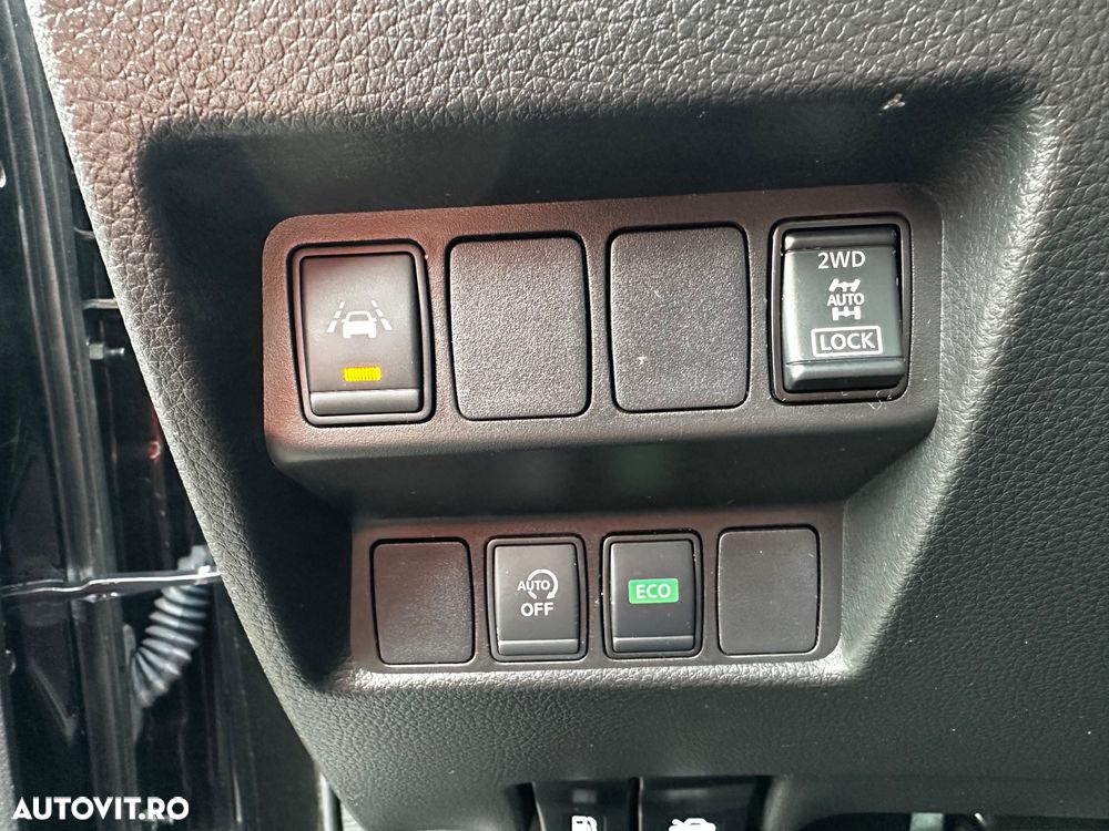 Nissan Qashqai 1.7D 150CP ALL MODE 4X4-I X-TRONIC N-Connecta - 10