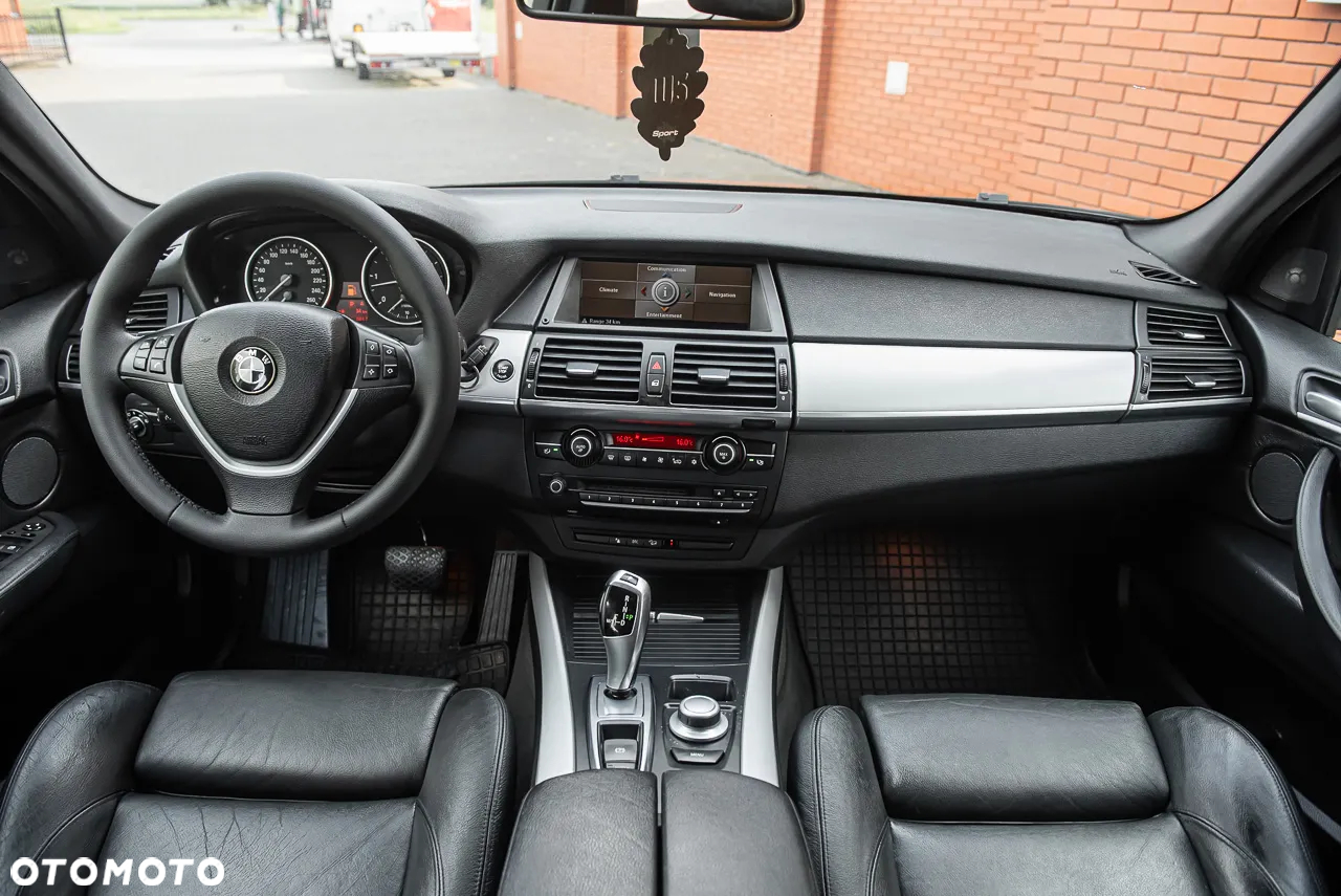 BMW X5 xDrive35d - 25
