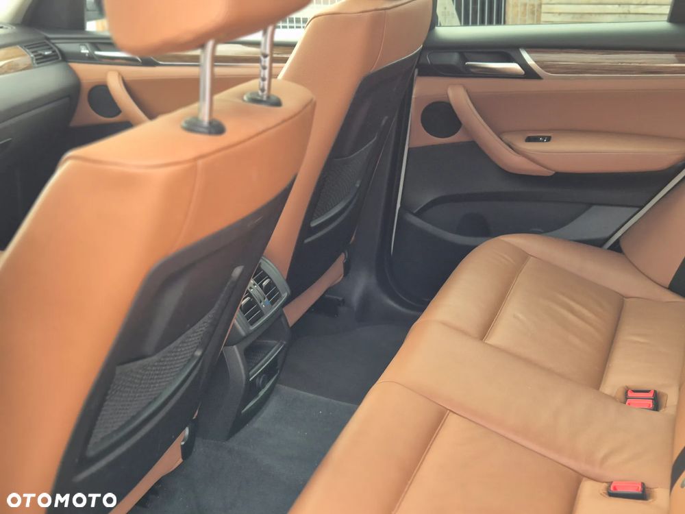 BMW X3 xDrive20d - 11