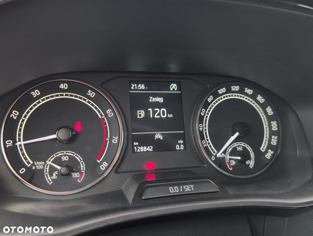 Skoda Fabia 1.0 TSI Ambition - 19