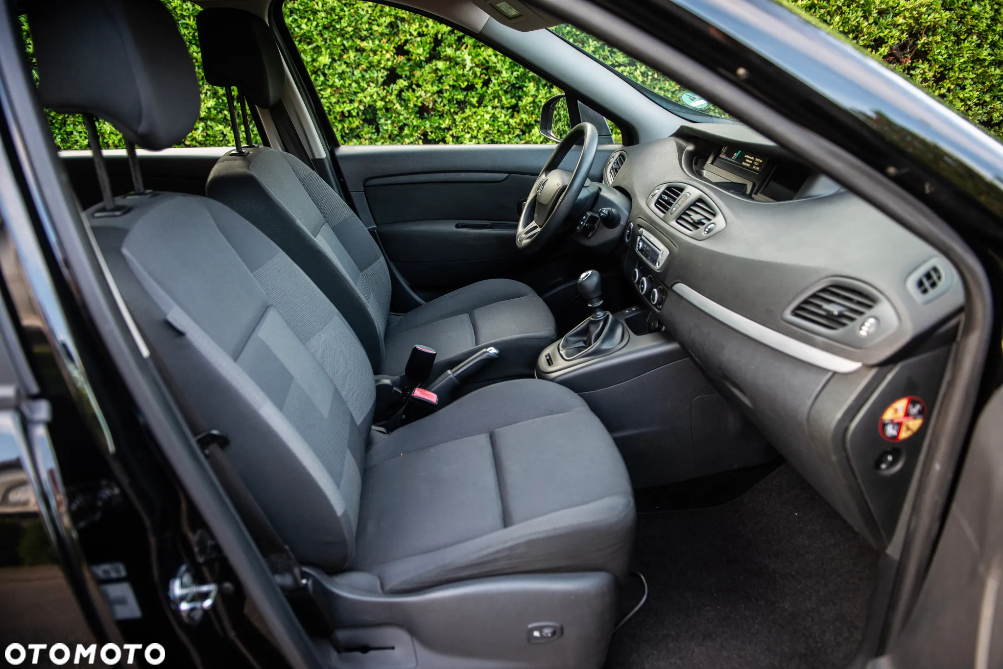 Renault Scenic 1.6 16V 110 Dynamique - 26