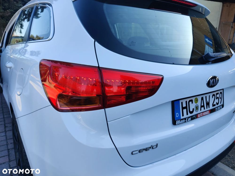 Kia Ceed 1.4 CRDi 90 Vision - 15