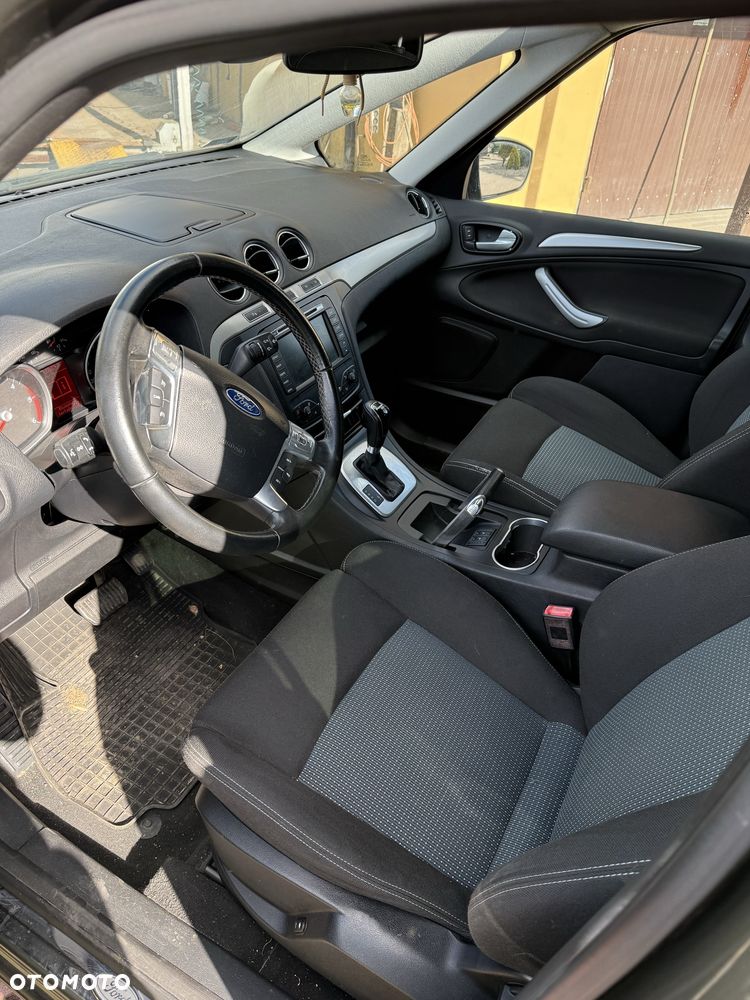 Ford S-Max - 6