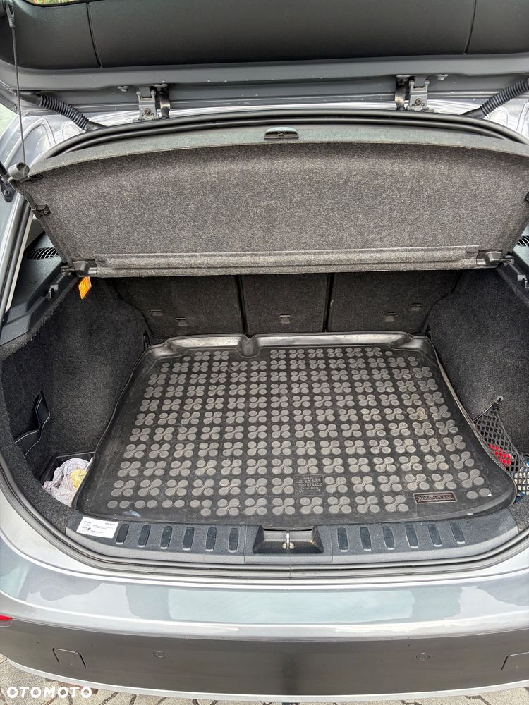 BMW X1 sDrive18d - 23