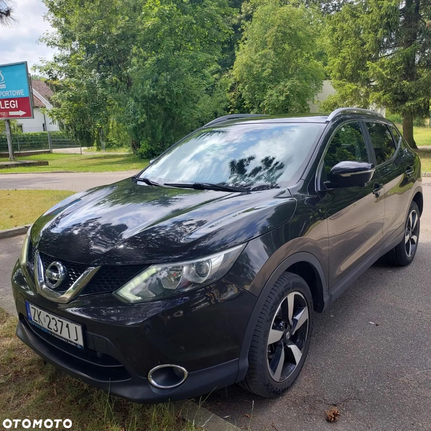 Nissan Qashqai - 1