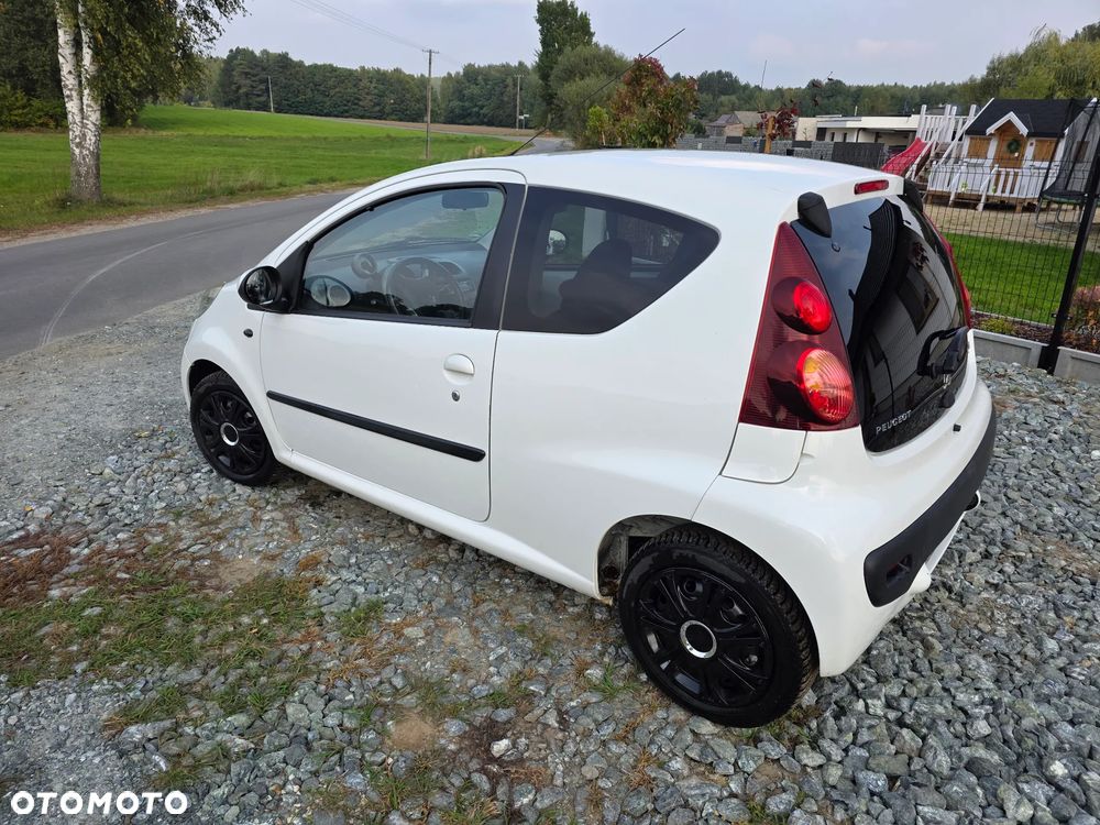 Peugeot 107 - 5