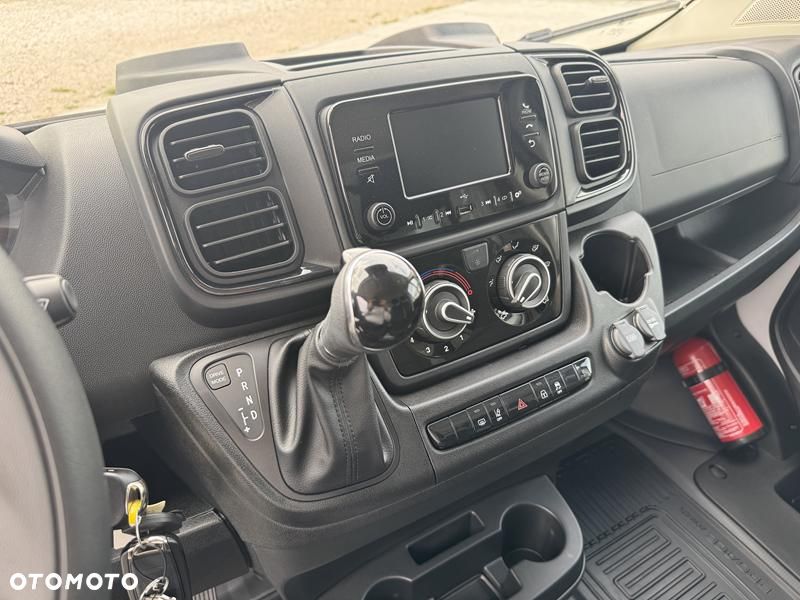 Toyota Proace Max Kontener Transportowy 8EP - 19