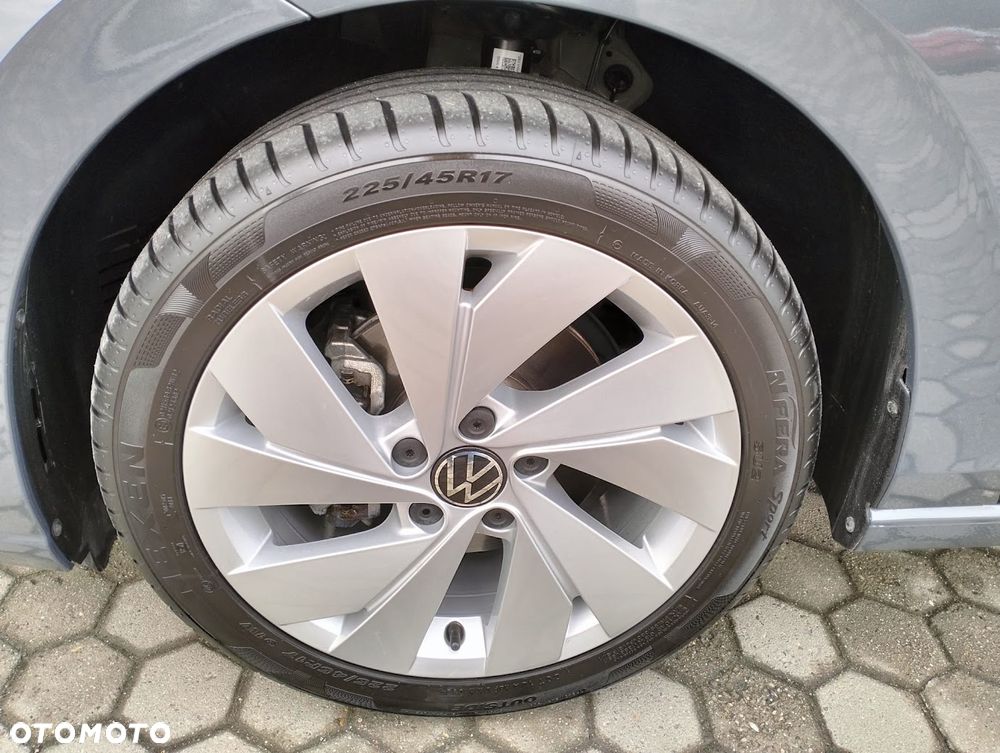 Volkswagen Golf 1.5 TSI EVO Life - 15