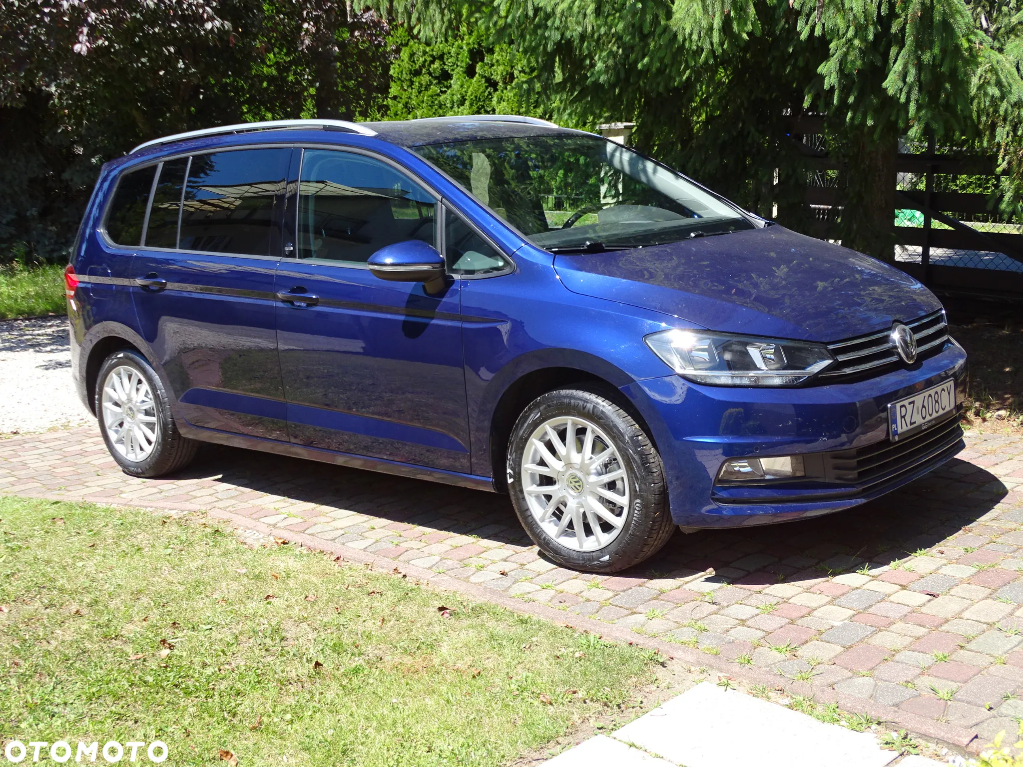 Volkswagen Touran 1.4 TSI (BlueMotion Technology) DSG SOUND - 2