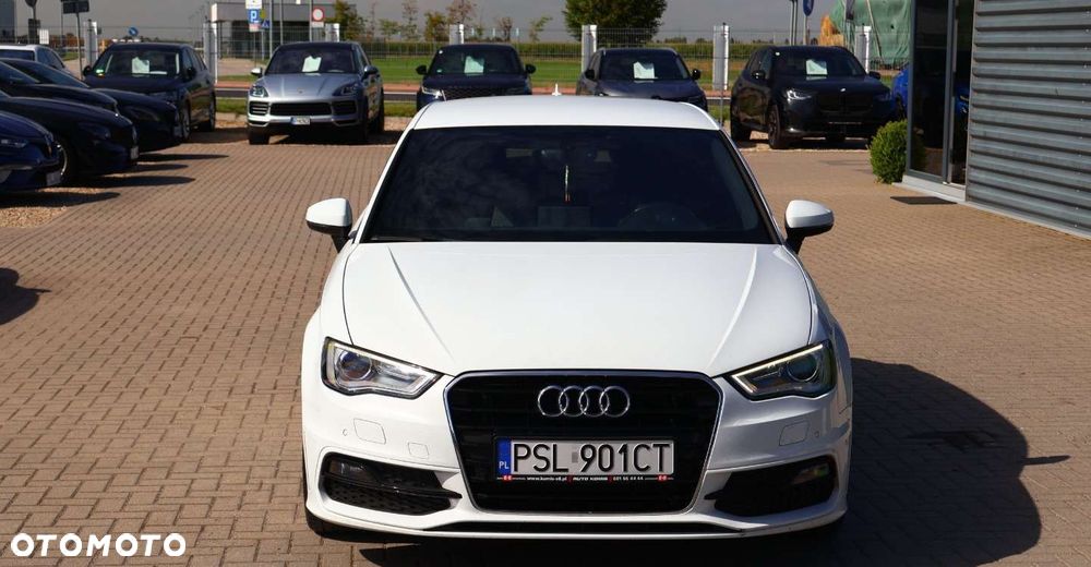 Audi A3 Sportback - 3