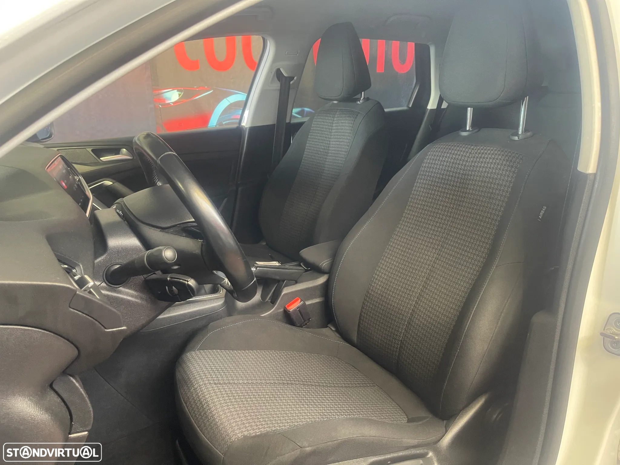 Peugeot 308 SW 1.5 BlueHDi Style - 23