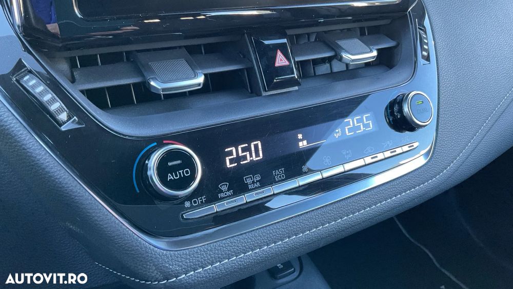 Toyota Corolla 1.8 HSD TS Dynamic - 18