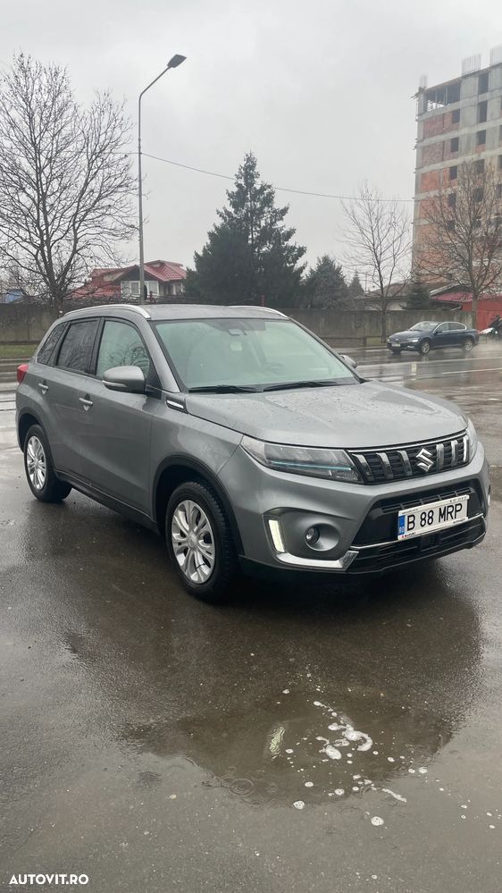 Suzuki Vitara 1.4 Boosterjet AllGrip MHEV Spirit - 1