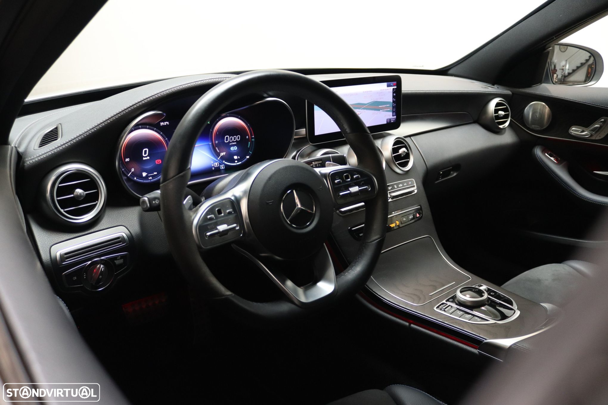 Mercedes-Benz C 300 de AMG Line - 4