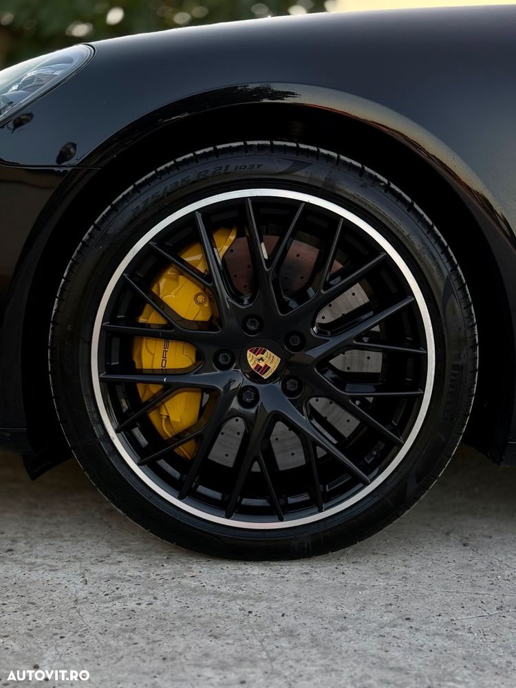 Porsche Panamera Turbo - 10