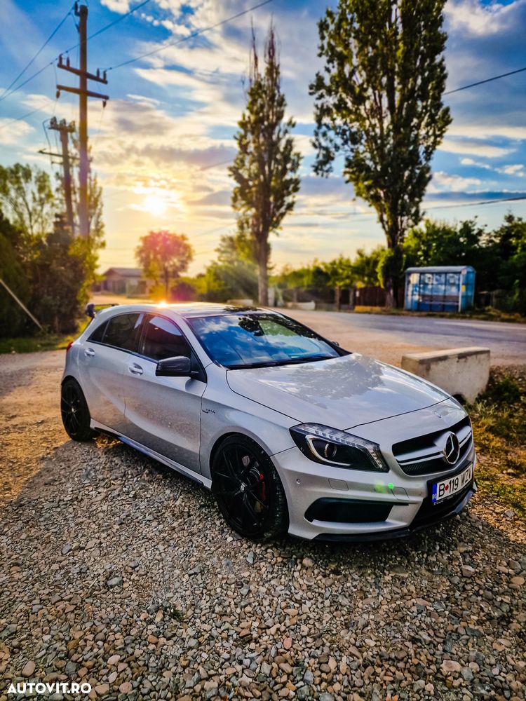 Mercedes-Benz A 45 AMG 4MATIC Aut. - 6