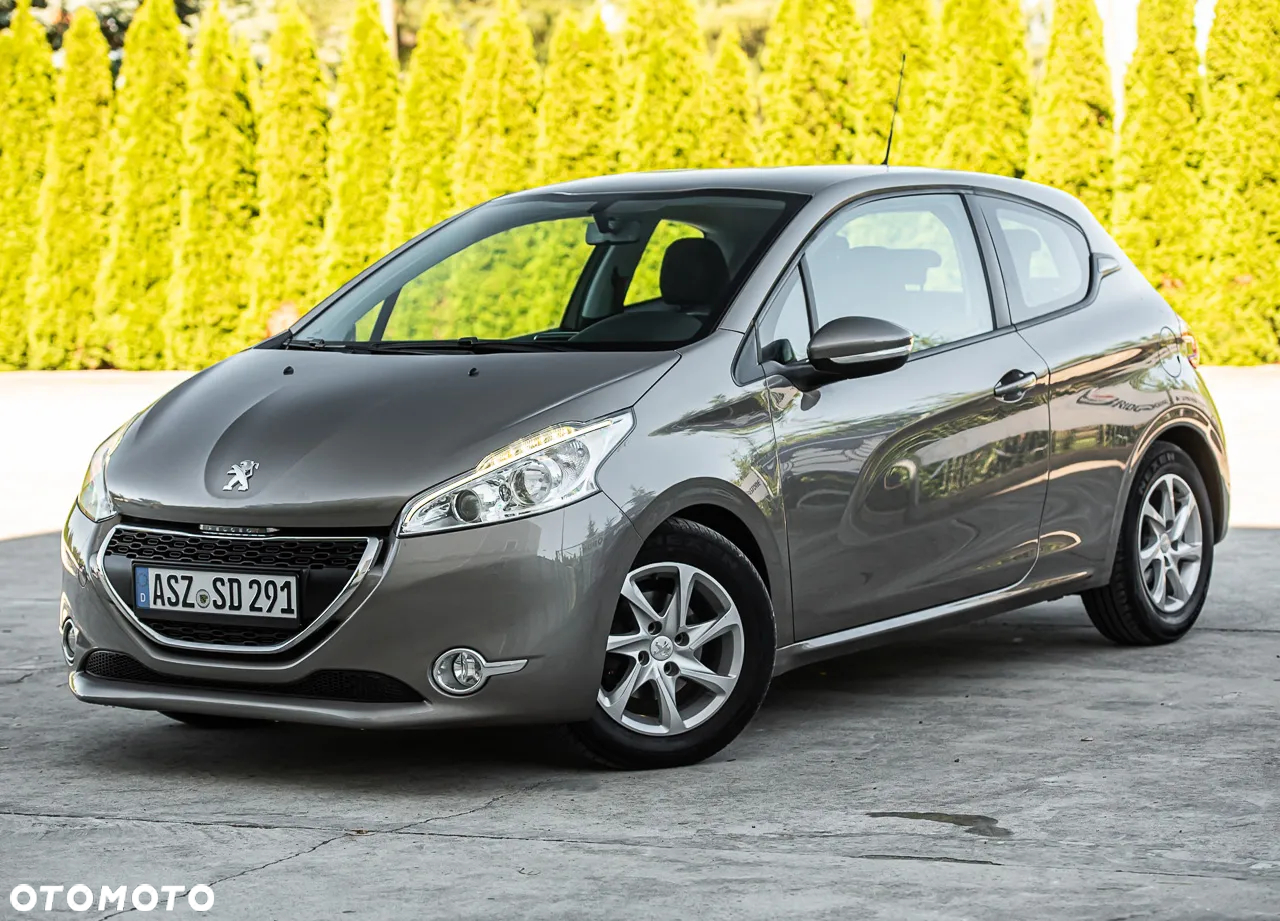 Peugeot 208 - 6