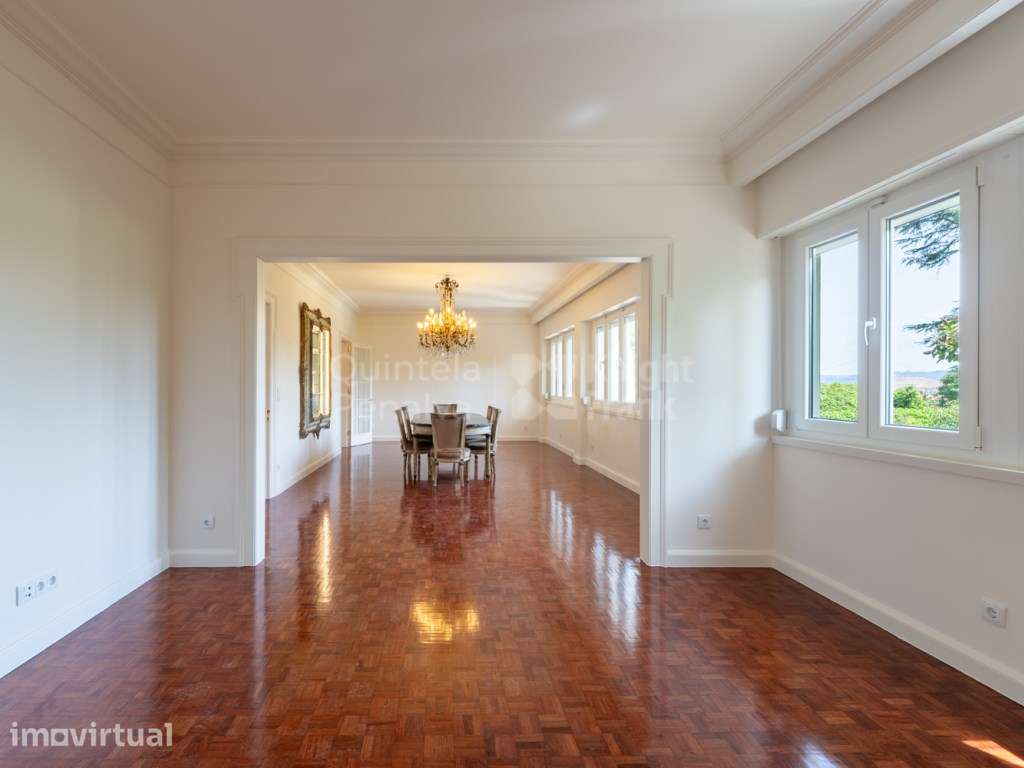 Apartamento T4 em moradia de luxo para arrendar em Lisboa - Grande imagem: 3/28