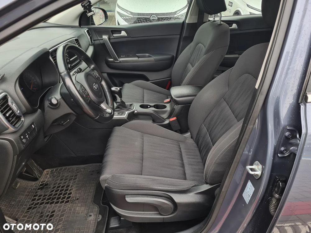 Kia Sportage 1.6 GDI 2WD Attract - 7