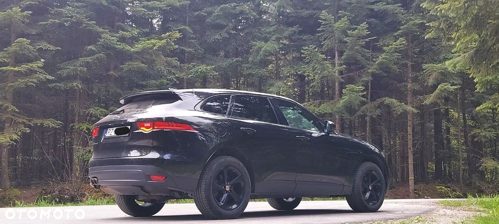 Jaguar F-Pace 2.0 i4D AWD R-Sport - 8