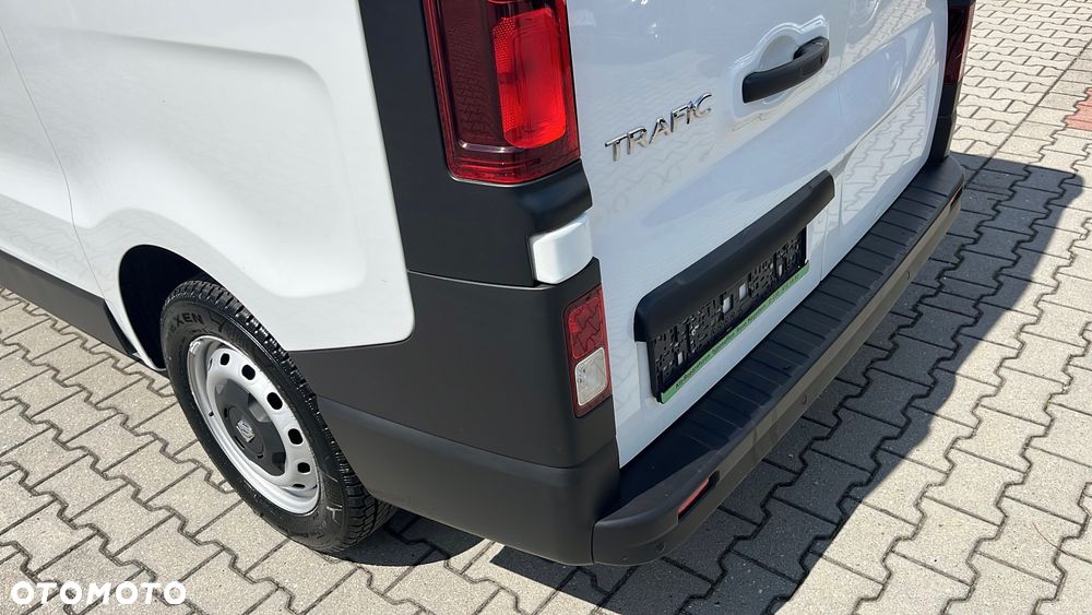 Renault Trafic - 25