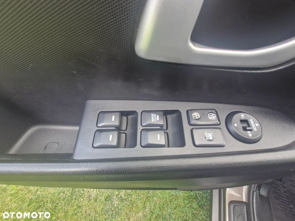 Kia Sportage 1.7 CRDI M 2WD - 23