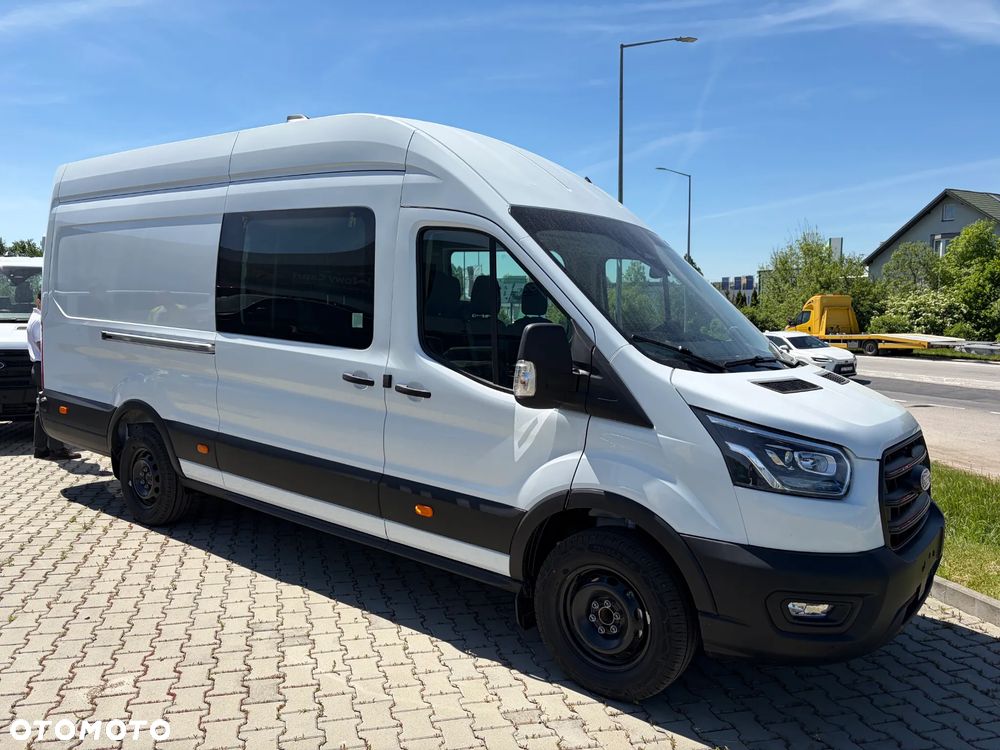 Ford Transit - 1