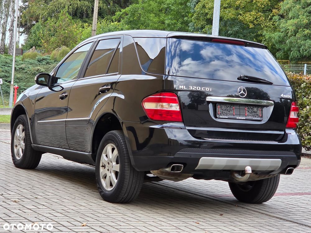 Mercedes-Benz ML 320 CDI 4Matic 7G-TRONIC - 11