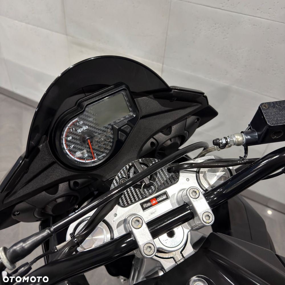 Aprilia Tuono - 13