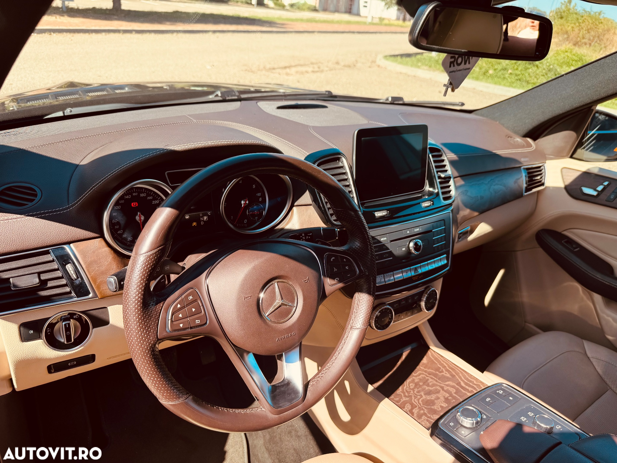Mercedes-Benz GLE 250 d 4MATIC - 5