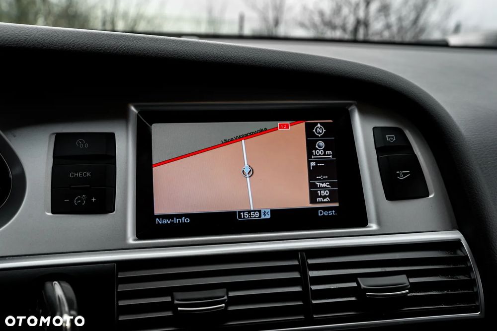Audi A6 Avant 3.0 TDI DPF quattro tiptronic - 37