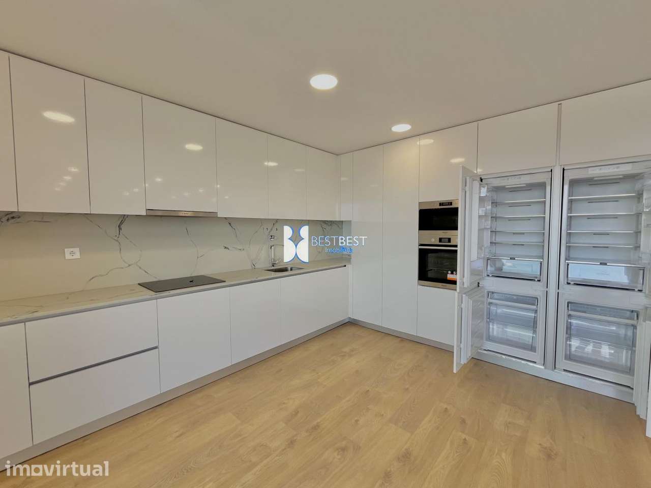 AIRO, BARCELOS – T3 NOVO COM DESIGN MODERNO E EQUIPADO AO DETALHE - Grande imagem: 4/28
