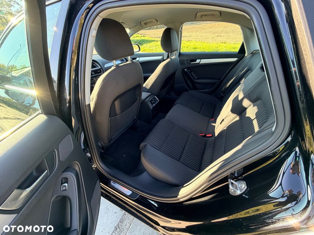 Audi A4 Limousine - 7