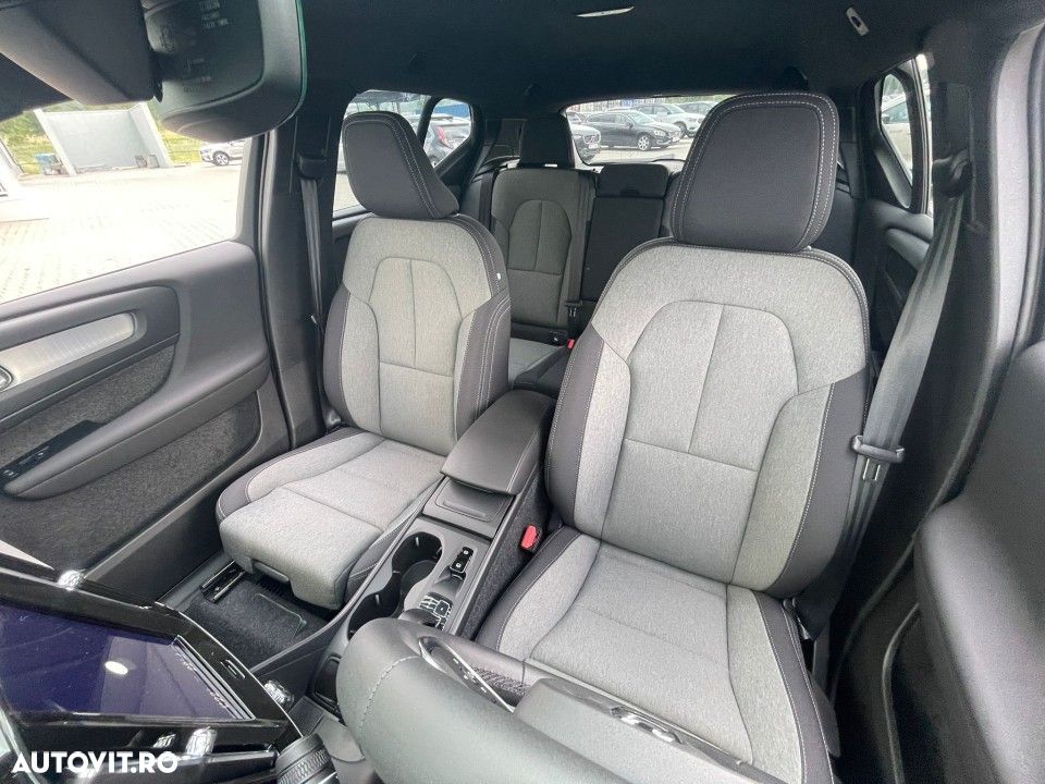 Volvo XC 40 B3 AT FWD MHEV Core - 22