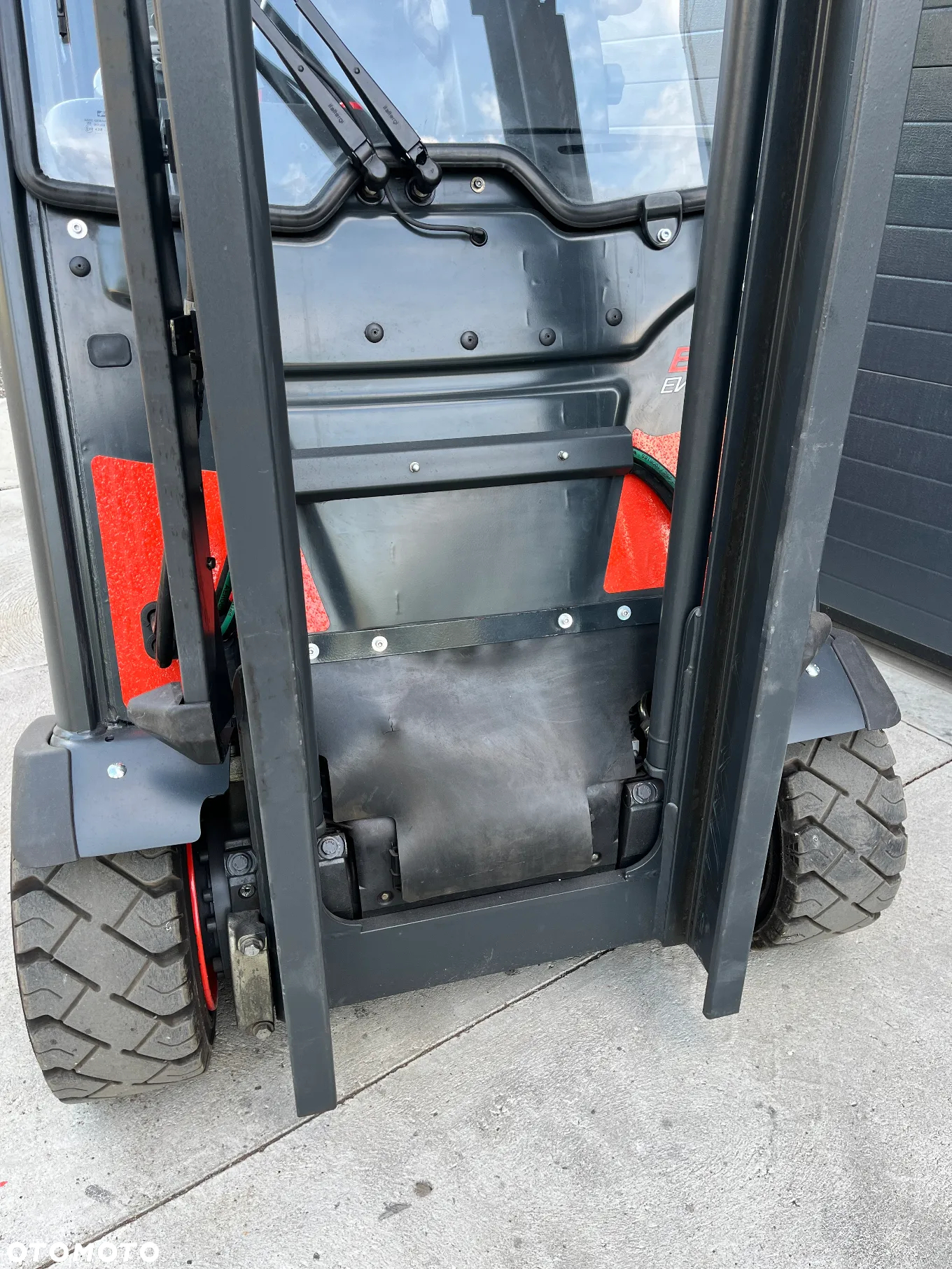 Linde E20PH 386-01 Elektryczny Ładowarka zintegrowana - 10