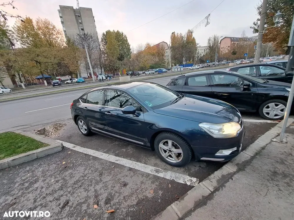 Citroën C5 Tourer HDi 165 FAP Aut. Exclusive - 3