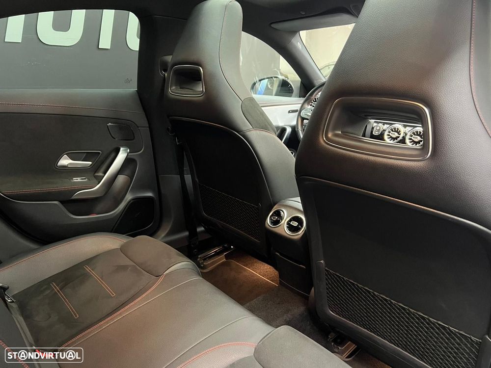 Mercedes-Benz A 180 Limousine d AMG Line Aut. - 50