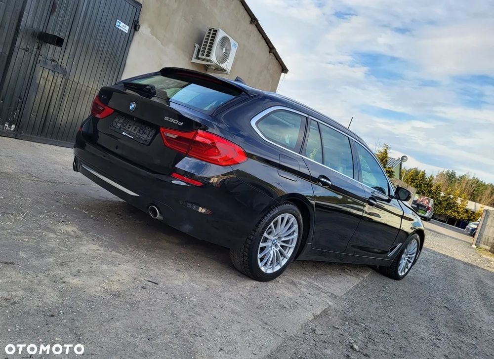 BMW Seria 5 530d xDrive Luxury Line - 5
